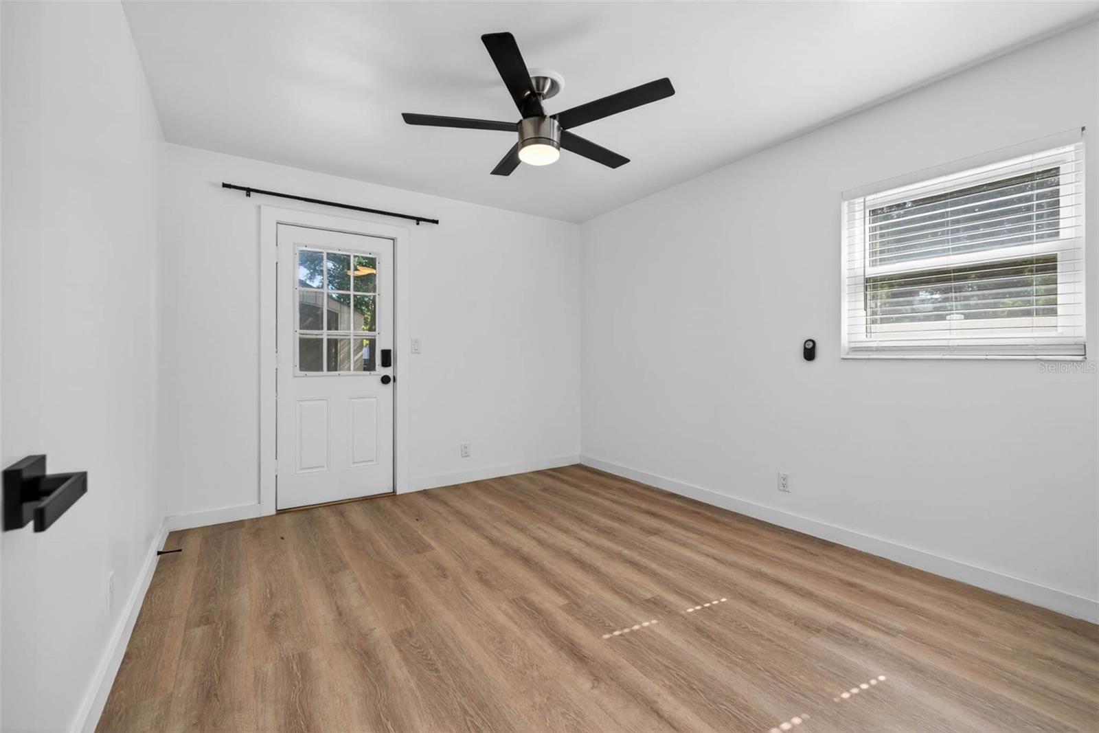 Image 20 of 31 For 4413 Rogers Avenue