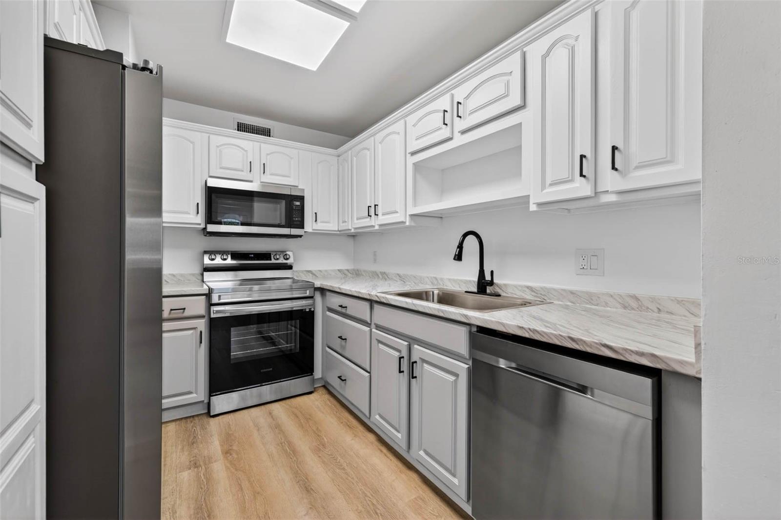 Image 8 of 31 For 4413 Rogers Avenue
