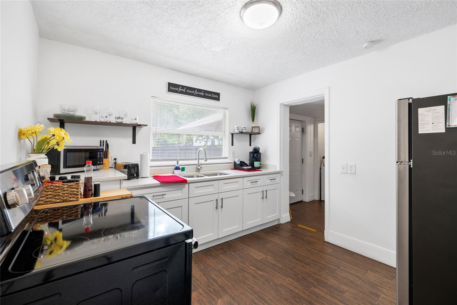 Image 16 of 43 For 8707 Ashley Street