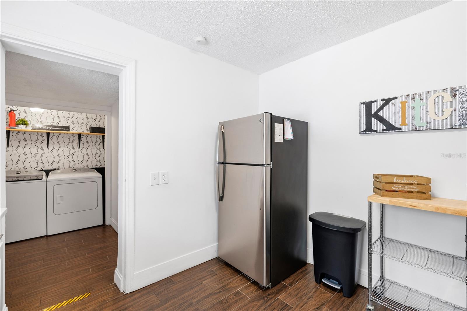 Image 19 of 43 For 8707 Ashley Street