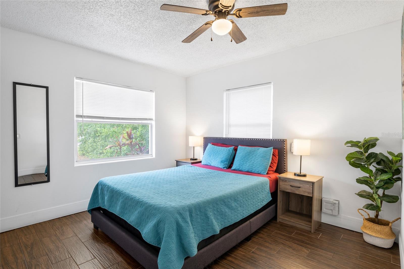 Image 21 of 43 For 8707 Ashley Street