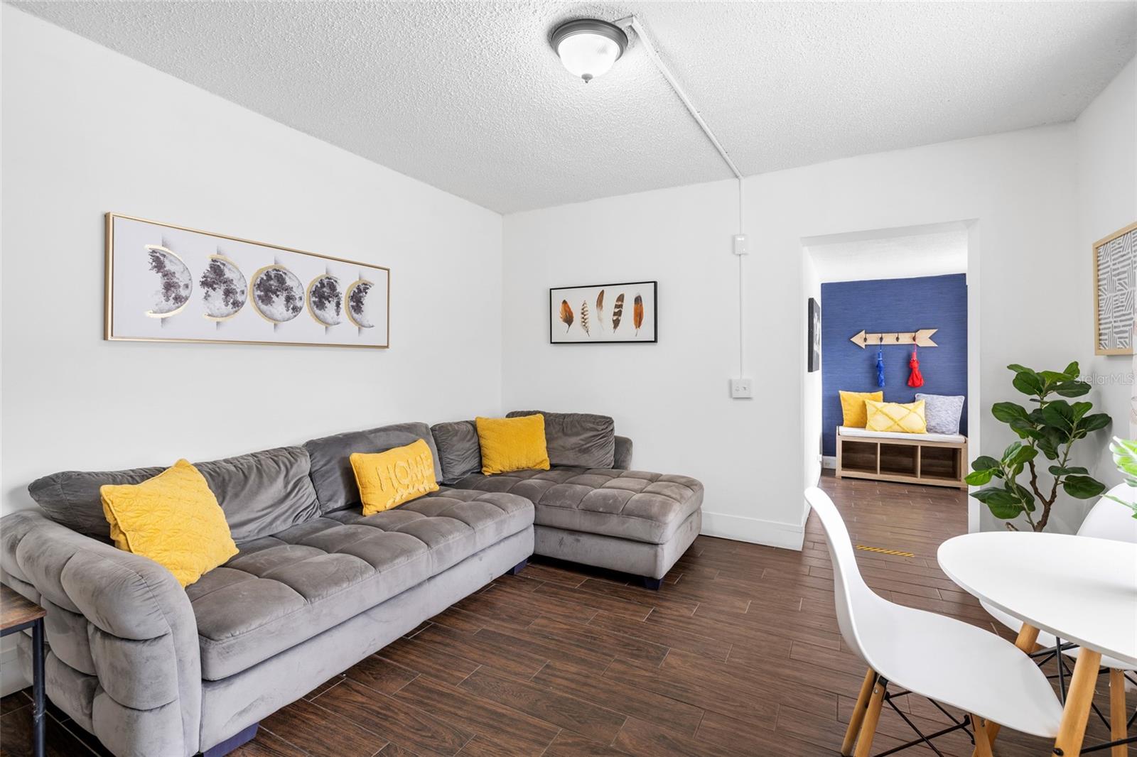 Image 8 of 43 For 8707 Ashley Street