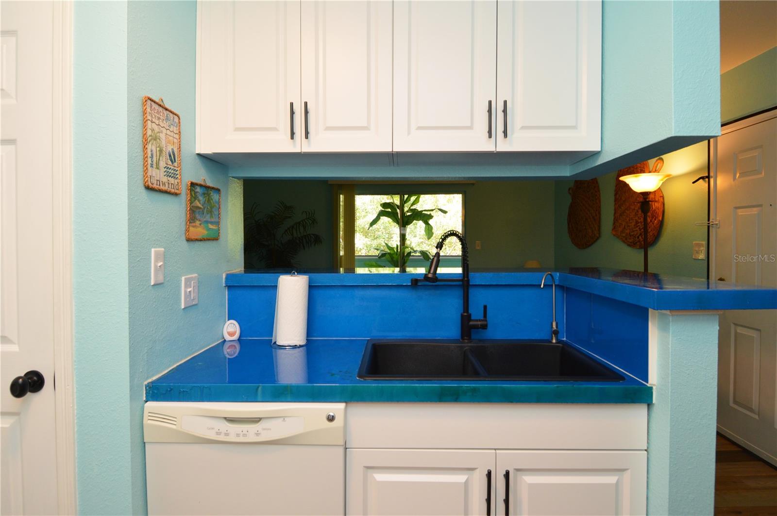 Image 10 of 80 For 1400 Gandy Boulevard N 207