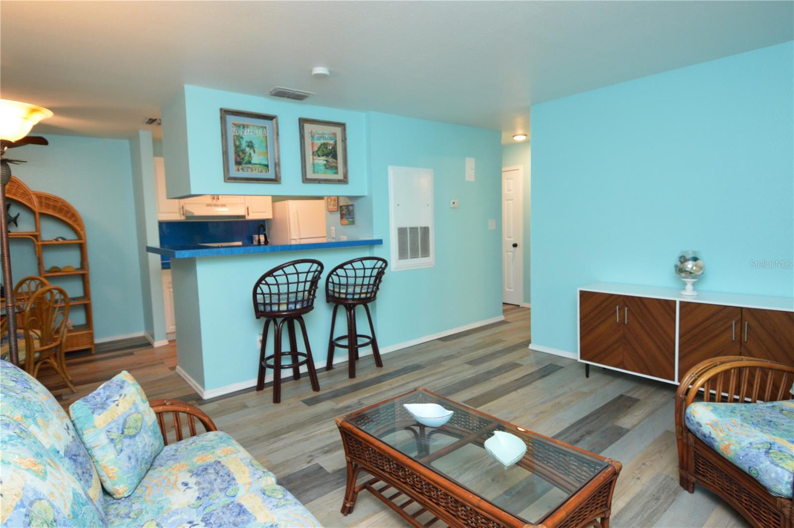 Image 16 of 80 For 1400 Gandy Boulevard N 207