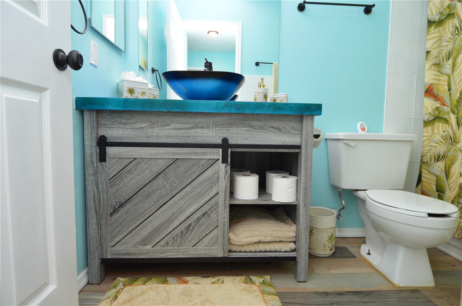 Image 24 of 80 For 1400 Gandy Boulevard N 207