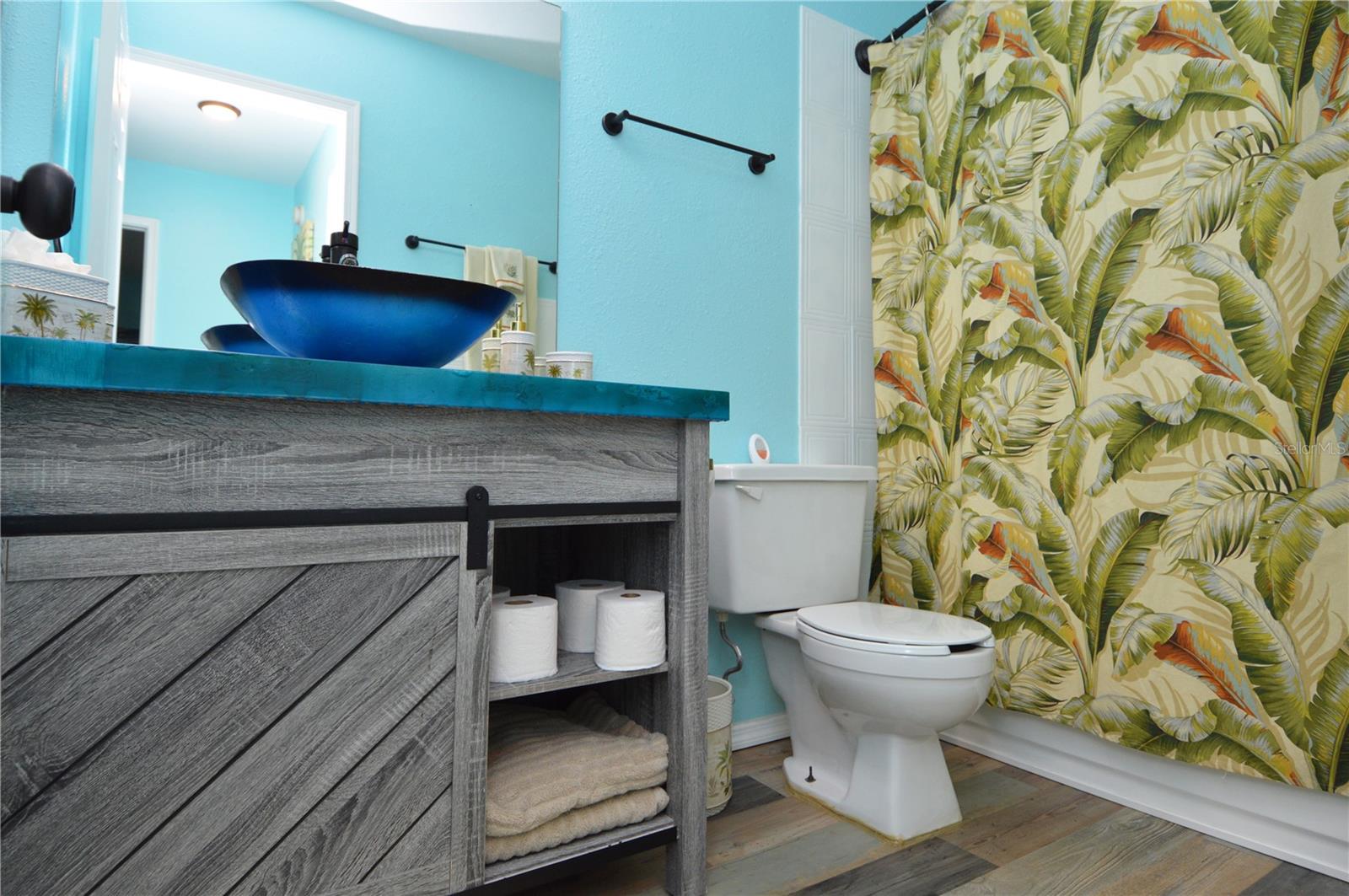 Image 25 of 80 For 1400 Gandy Boulevard N 207