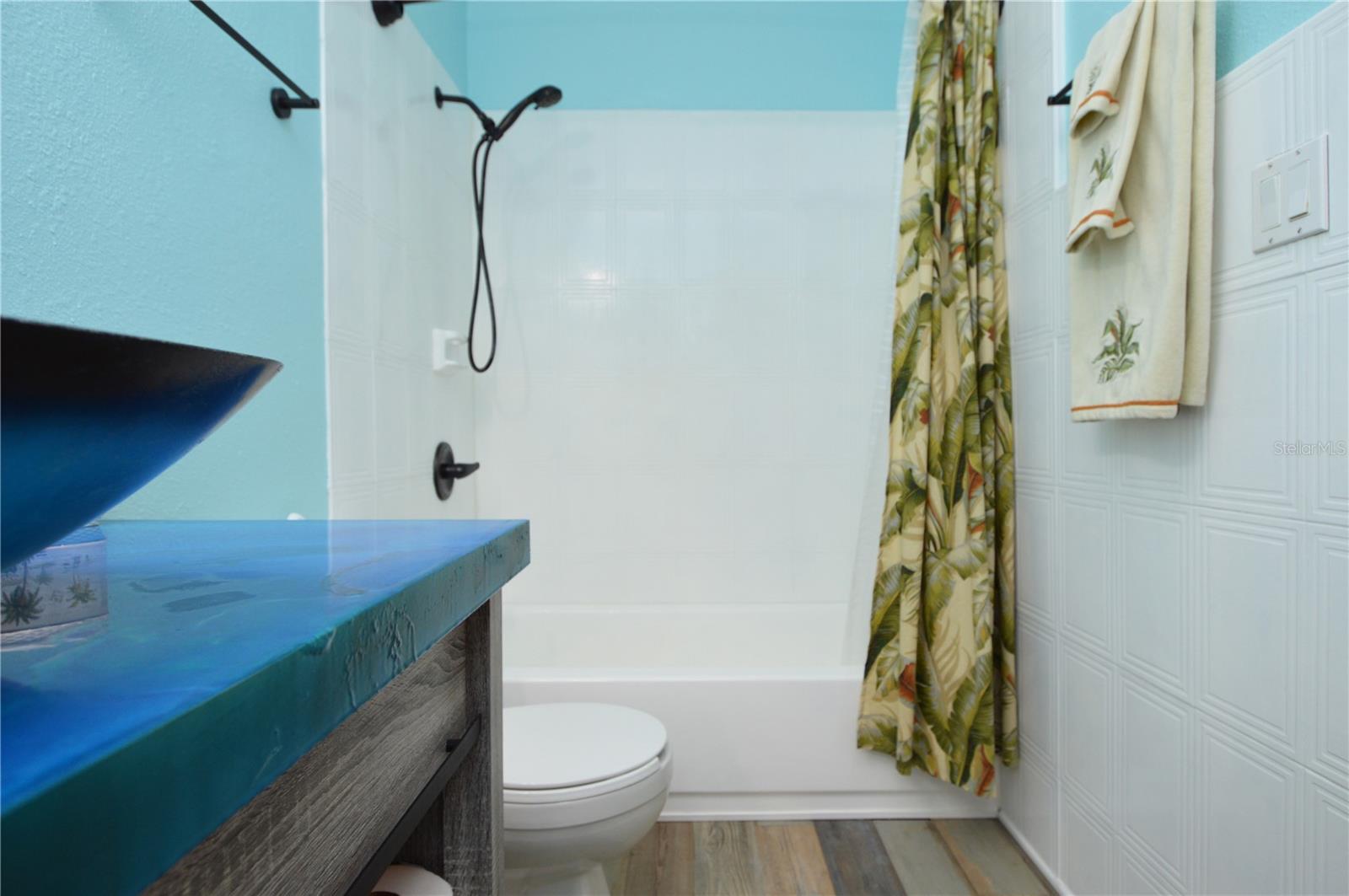 Image 27 of 80 For 1400 Gandy Boulevard N 207