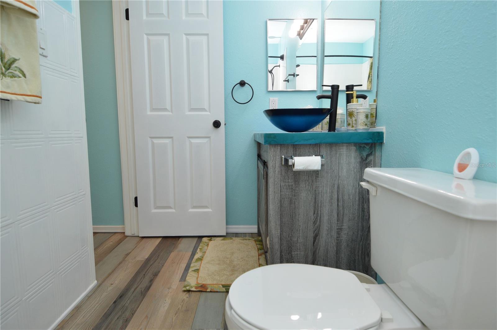 Image 29 of 80 For 1400 Gandy Boulevard N 207