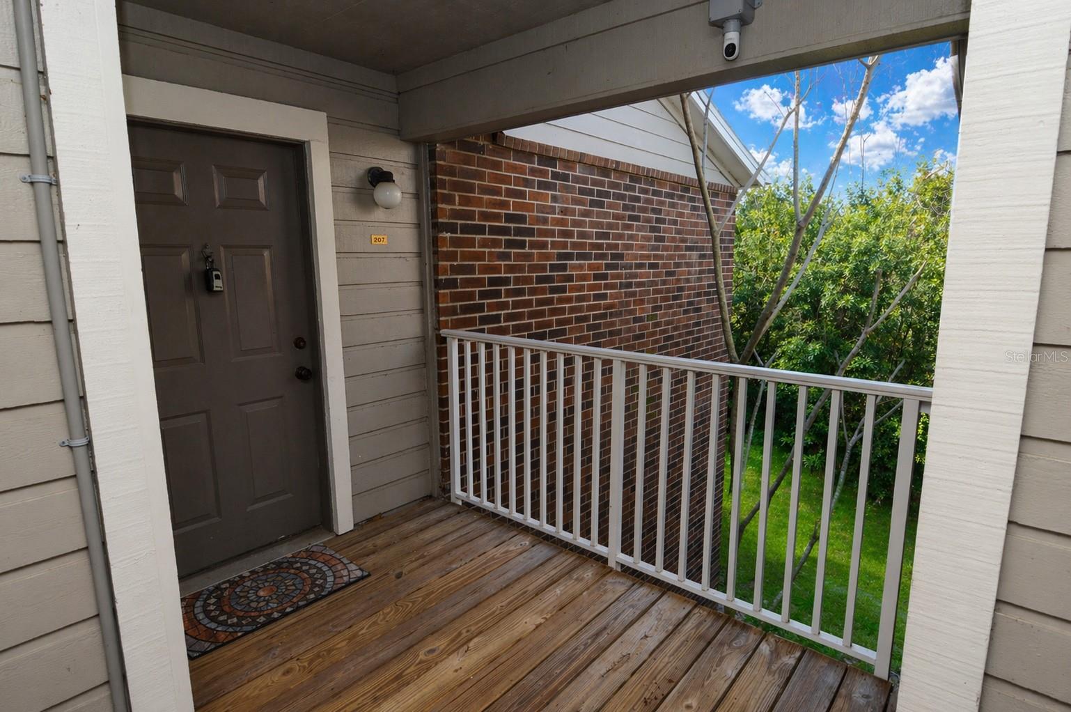 Image 3 of 80 For 1400 Gandy Boulevard N 207