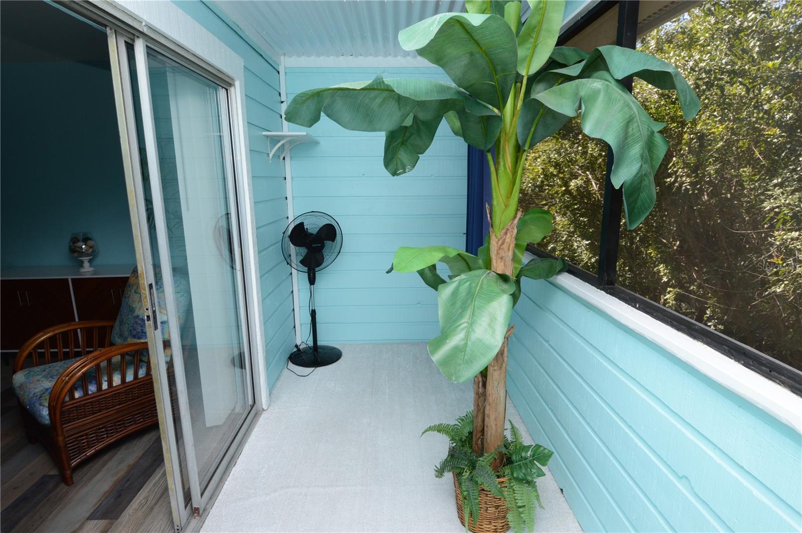 Image 39 of 80 For 1400 Gandy Boulevard N 207