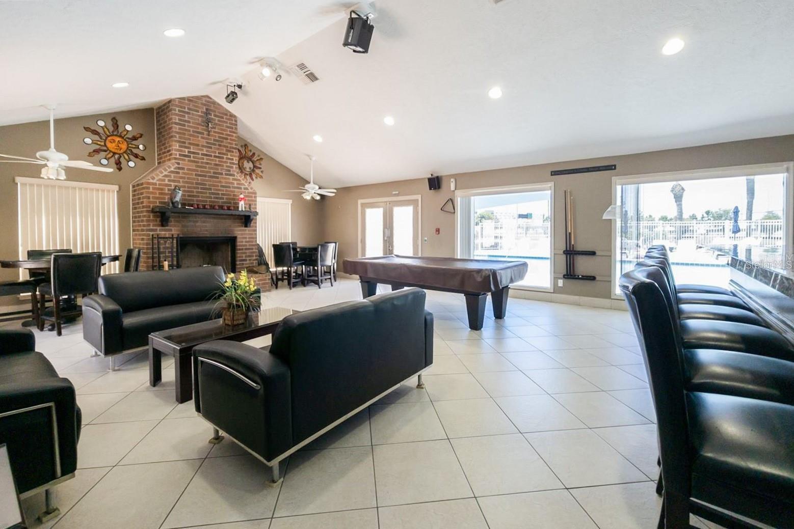 Image 63 of 80 For 1400 Gandy Boulevard N 207