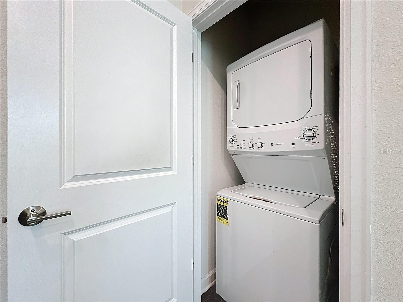 Image 15 of 33 For 521 Brunswick Drive