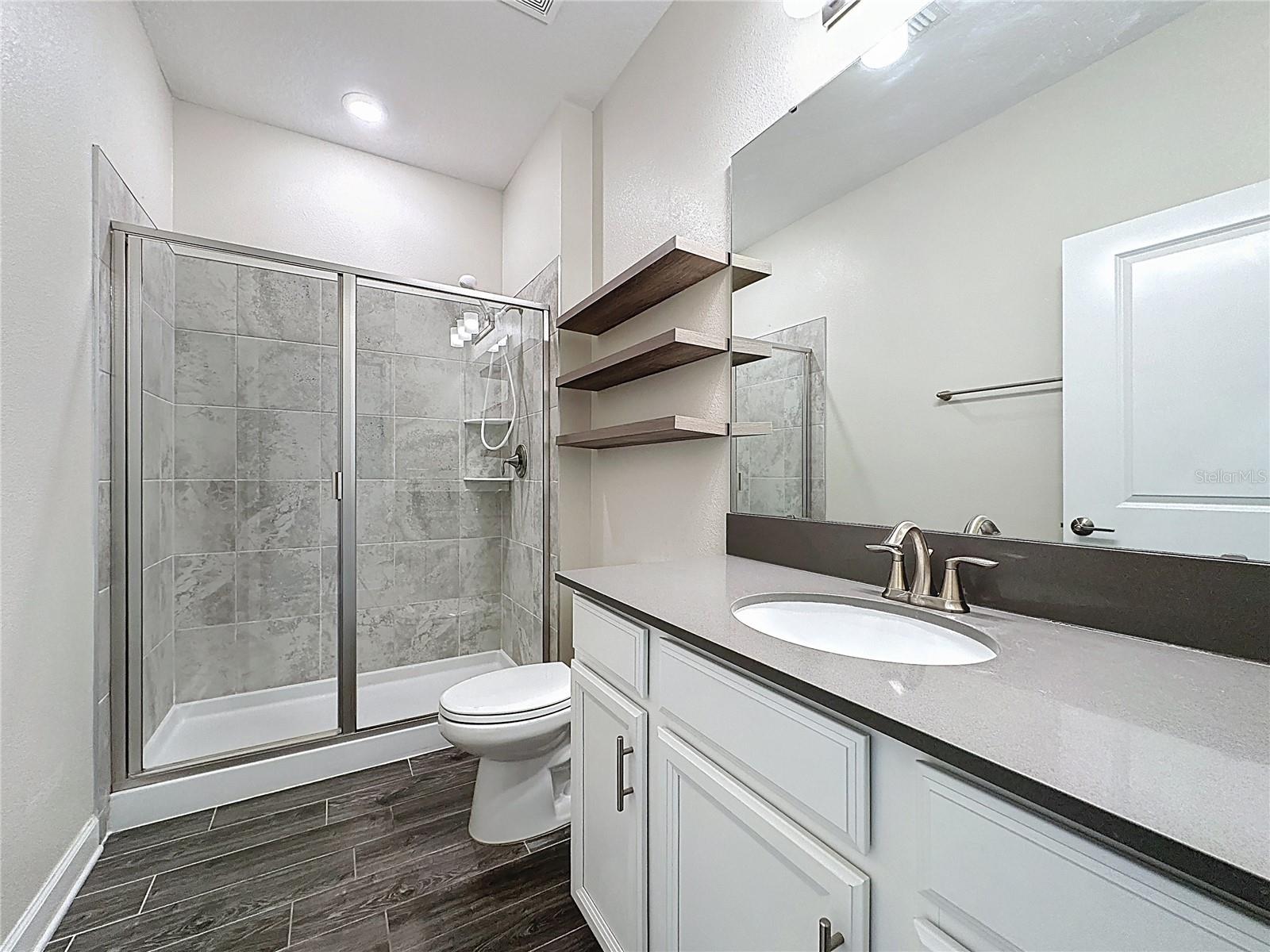 Image 16 of 33 For 521 Brunswick Drive