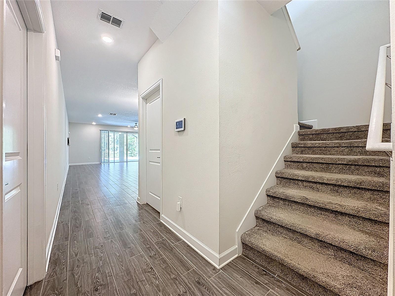 Image 18 of 33 For 521 Brunswick Drive