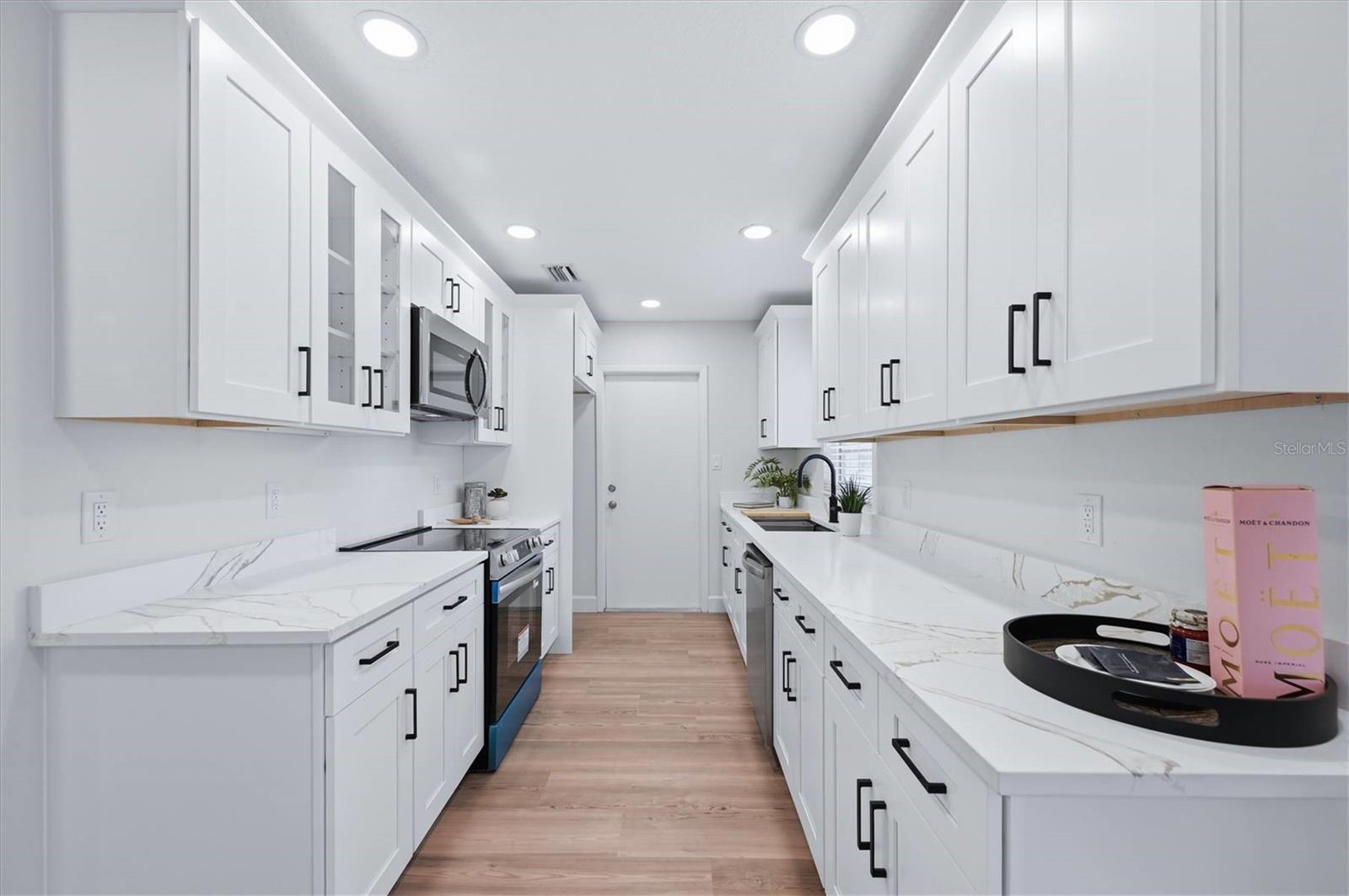 Image 6 of 10 For 18320 Dolly Brook Lane