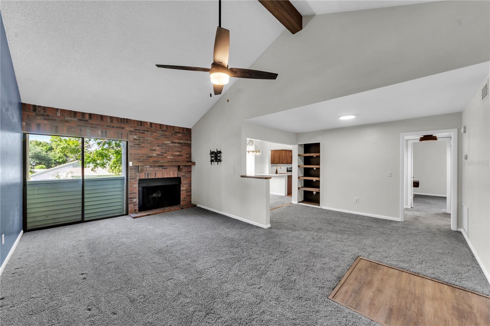 Image 3 of 42 For 4114 Pinelake Lane 202