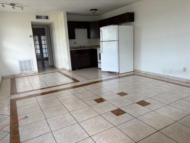 Image 2 of 8 For 24862 Us Highway 19 N 3801