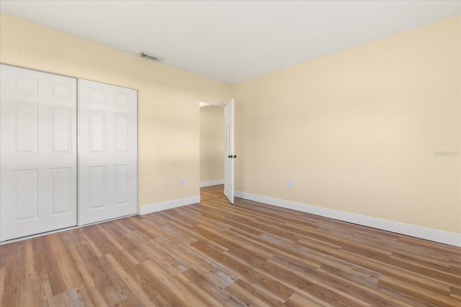 Image 10 of 24 For 12432 136th Lane