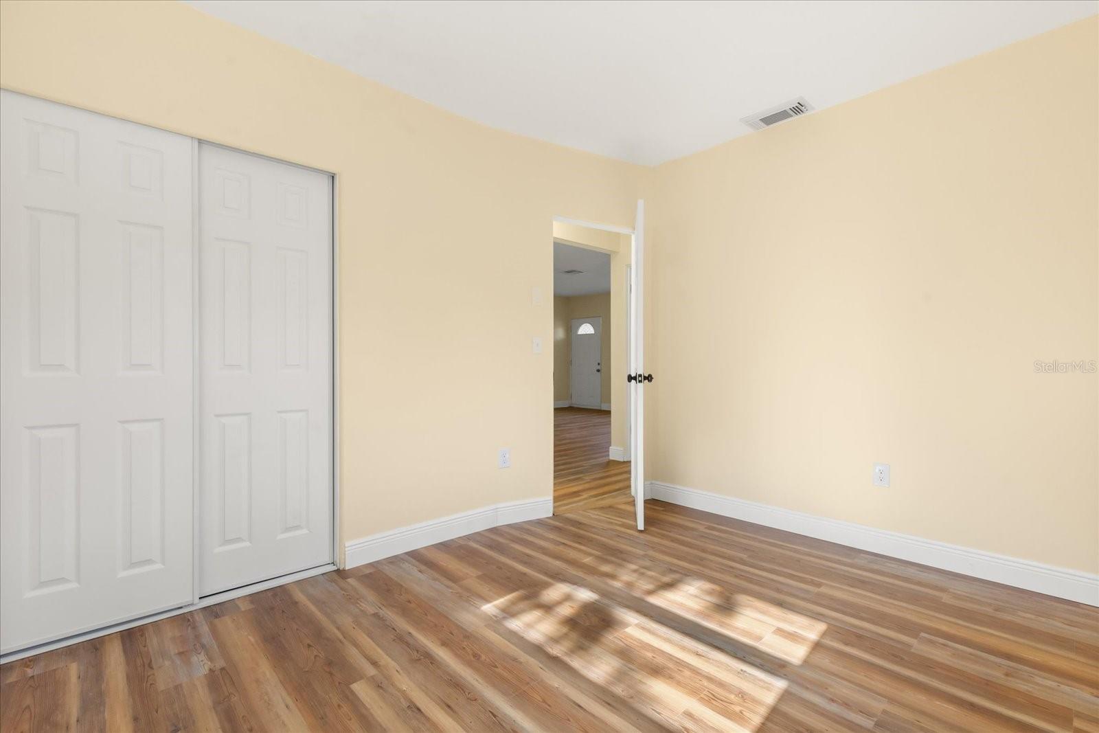 Image 12 of 24 For 12432 136th Lane