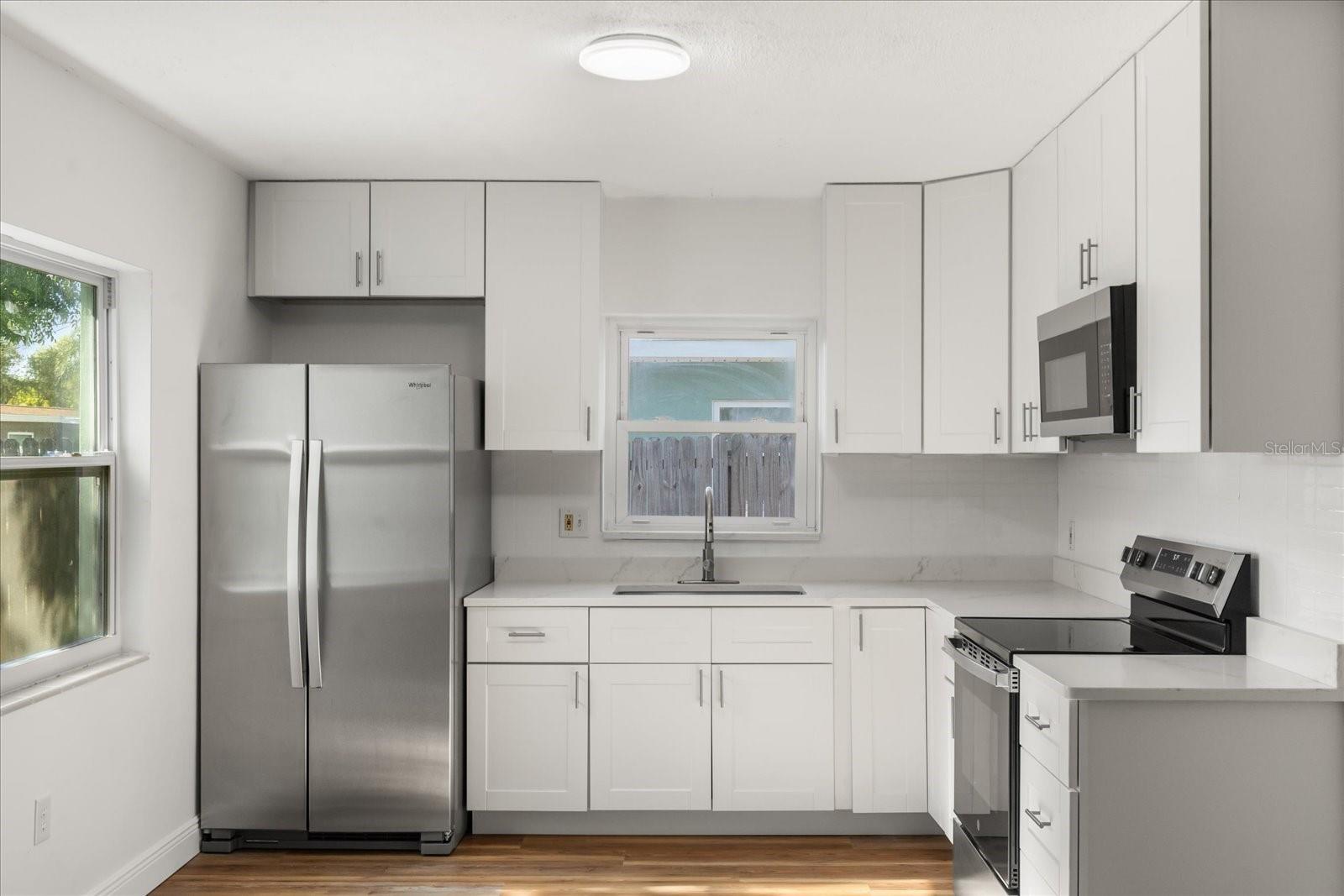 Image 9 of 24 For 12432 136th Lane