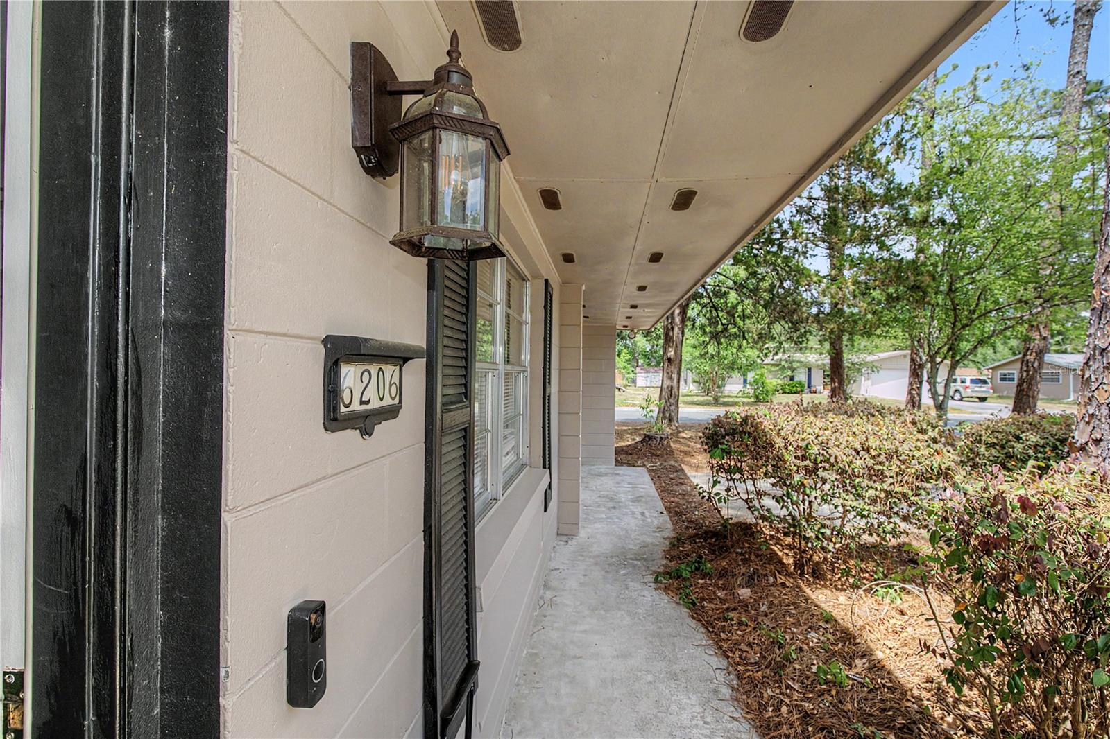 Image 5 of 36 For 6206 27th Terrace