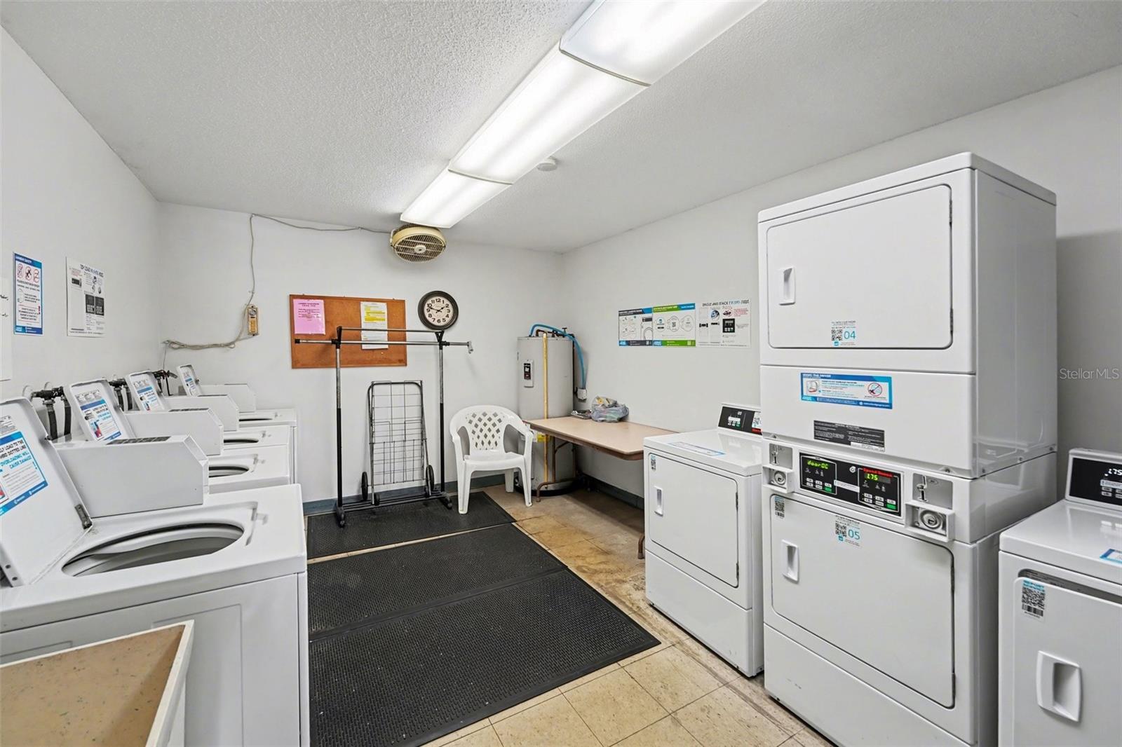 Image 22 of 30 For 6400 46th Avenue N 214