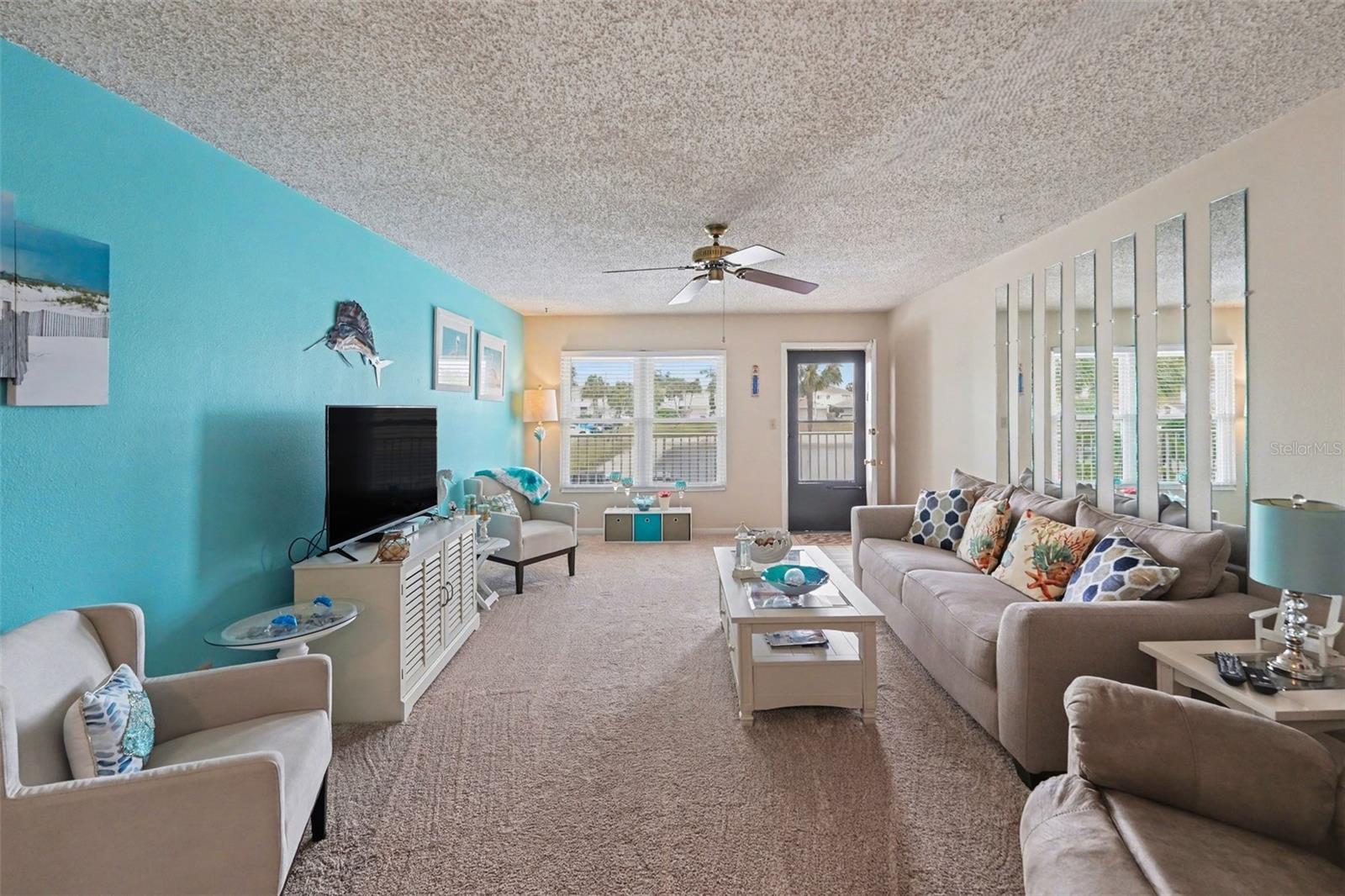 Image 5 of 30 For 6400 46th Avenue N 214