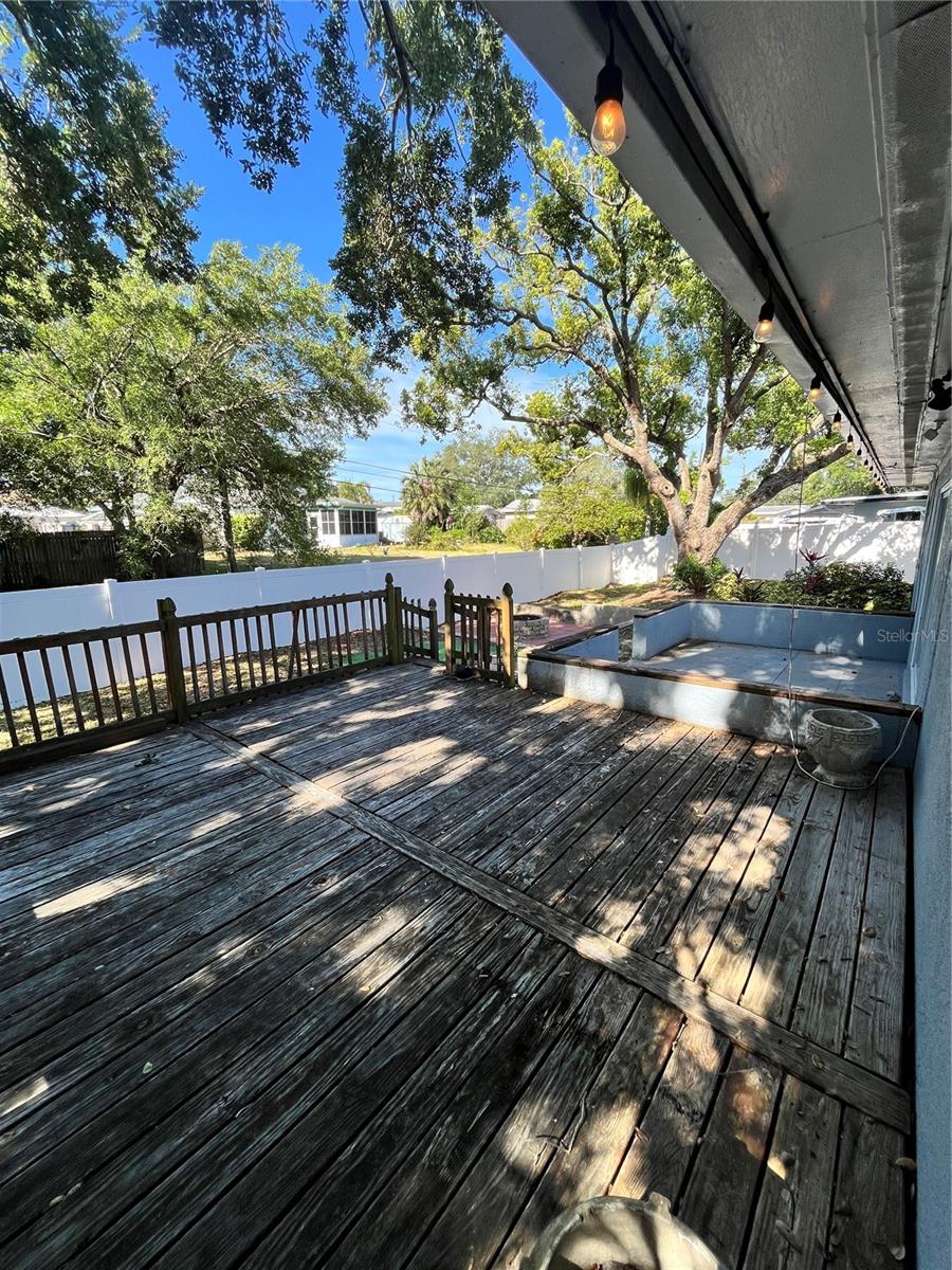 Image 13 of 14 For 10980 104th Avenue