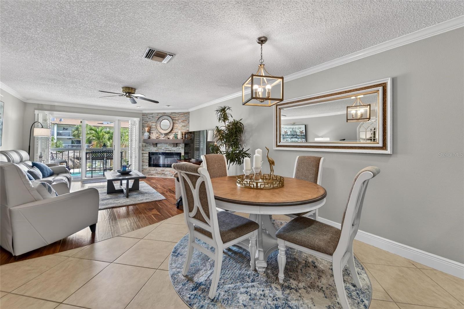 Image 22 of 68 For 394 Madeira Circle