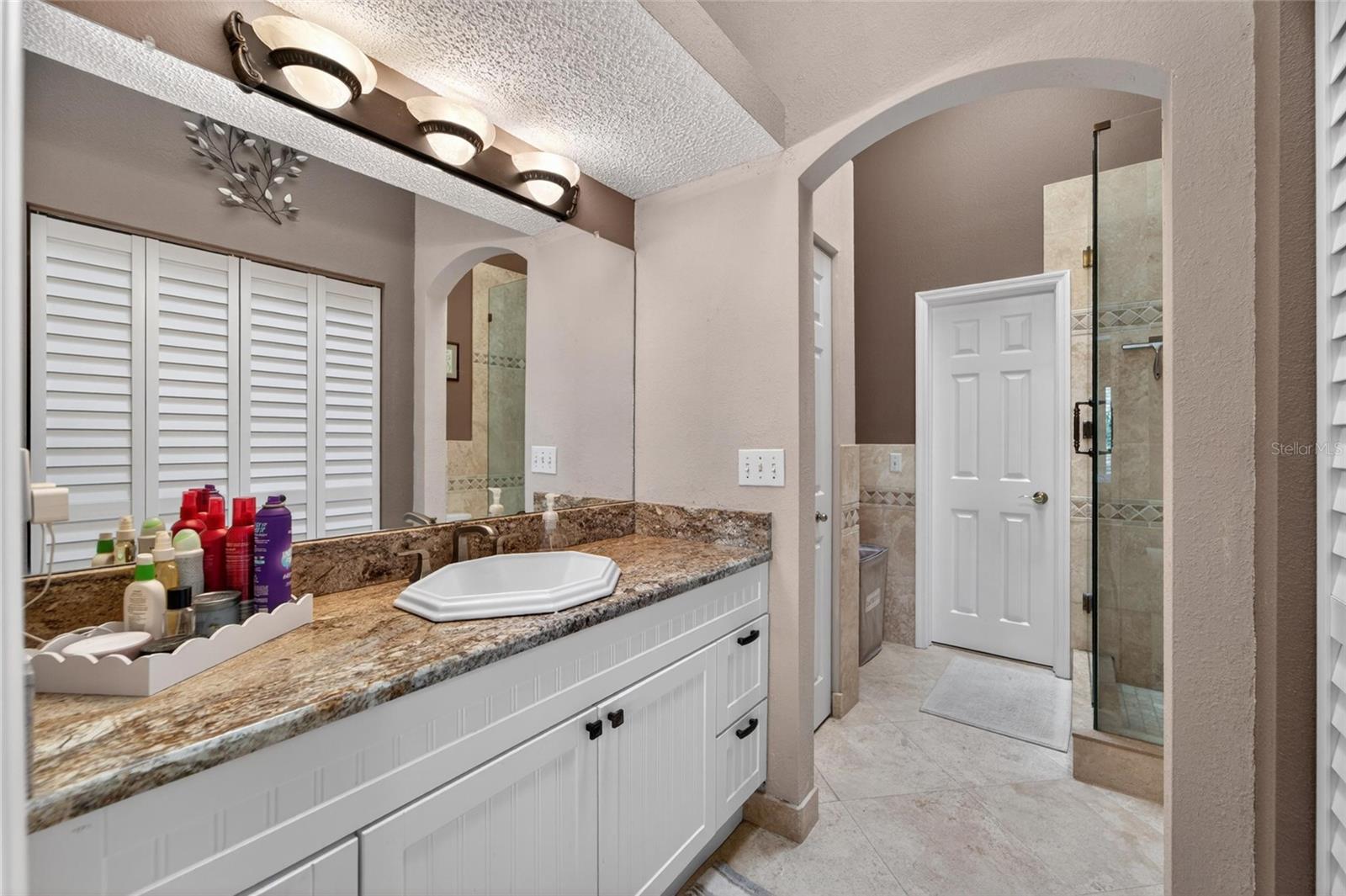 Image 31 of 68 For 394 Madeira Circle