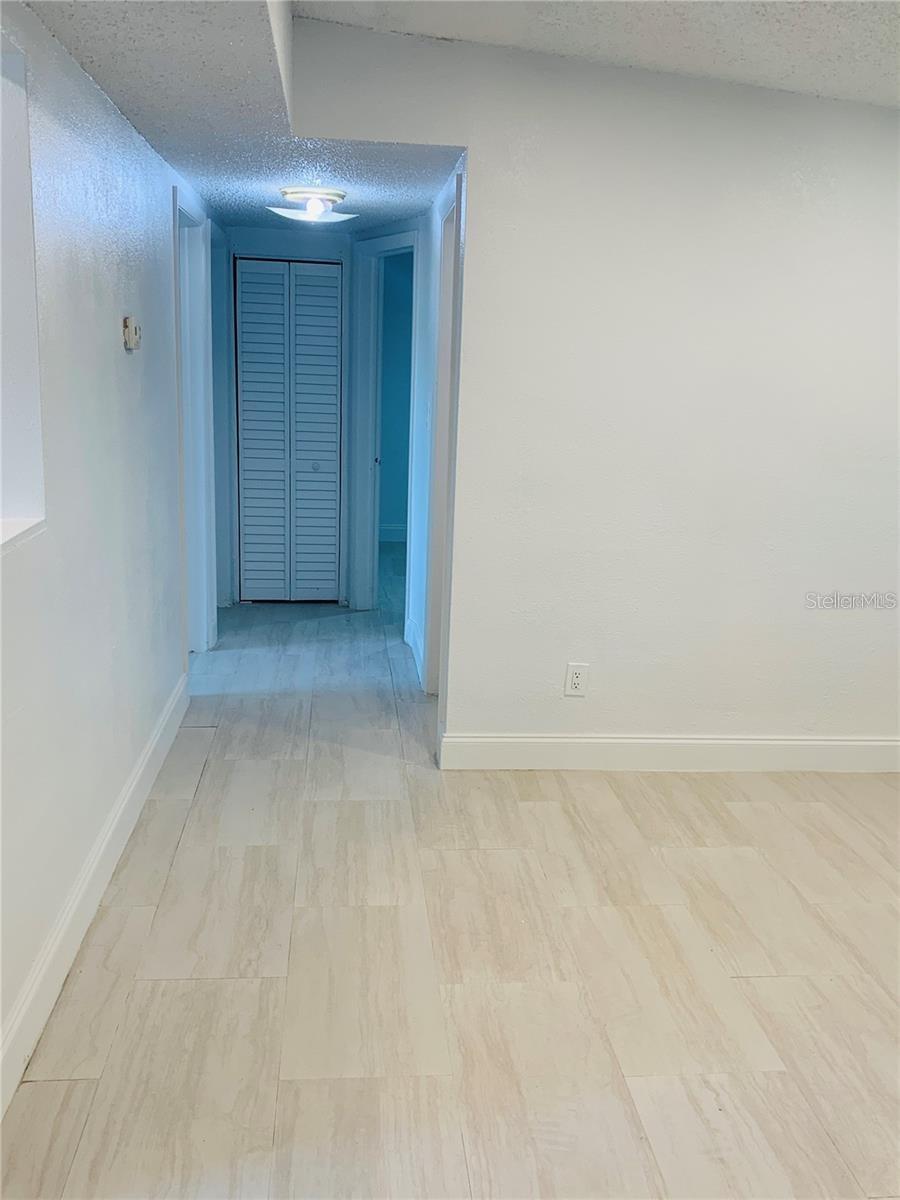 Image 19 of 21 For 1135 7th Street N