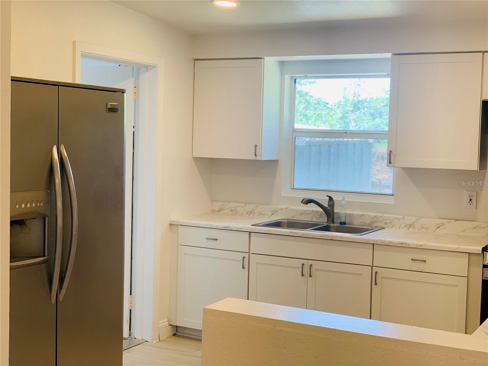 Image 3 of 21 For 1135 7th Street N