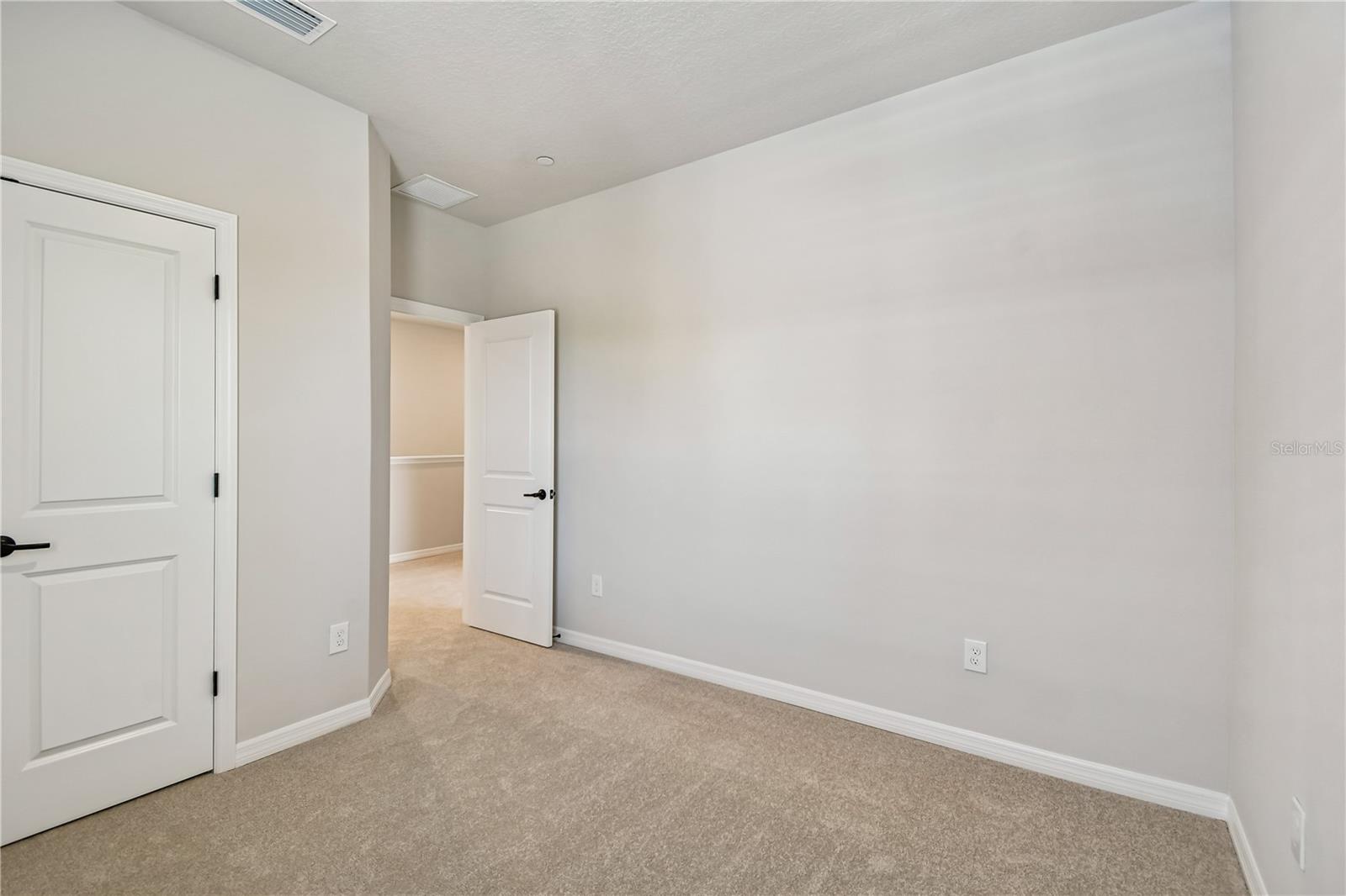 Image 27 of 29 For 4337 Roush Avenue