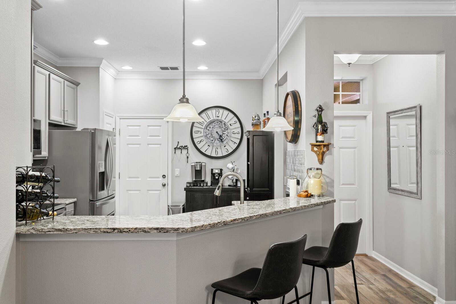 Listing photo id 13 for 12474 Streamdale Drive