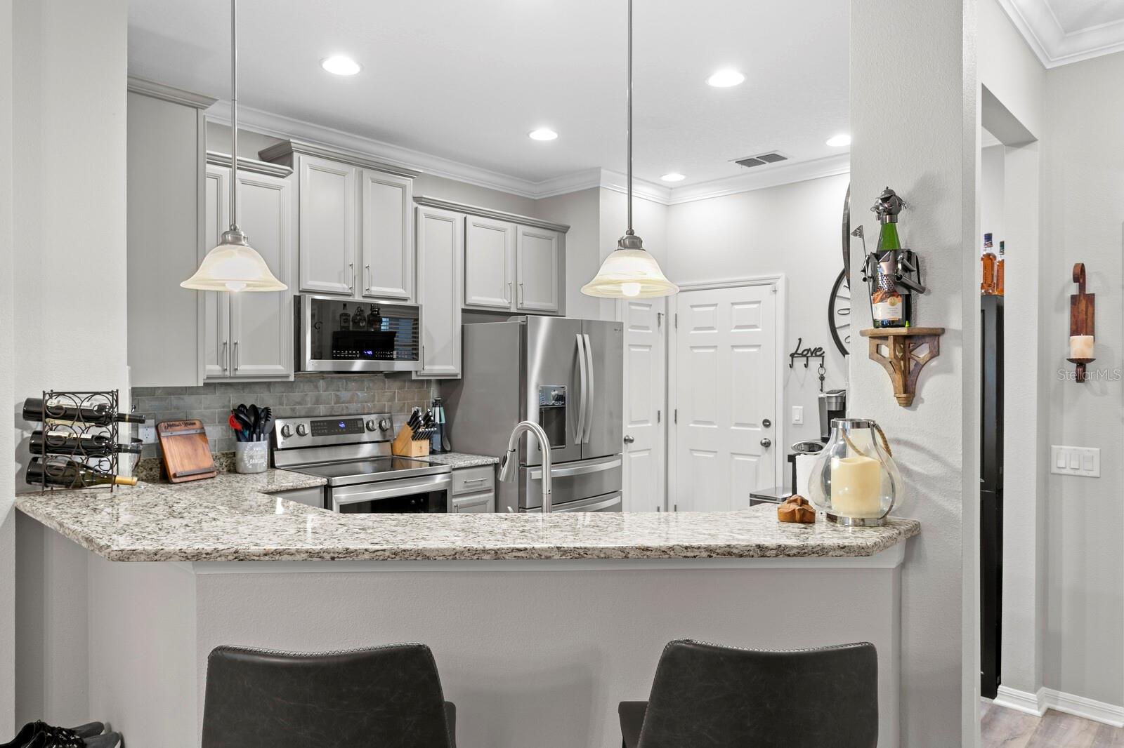 Listing photo id 14 for 12474 Streamdale Drive