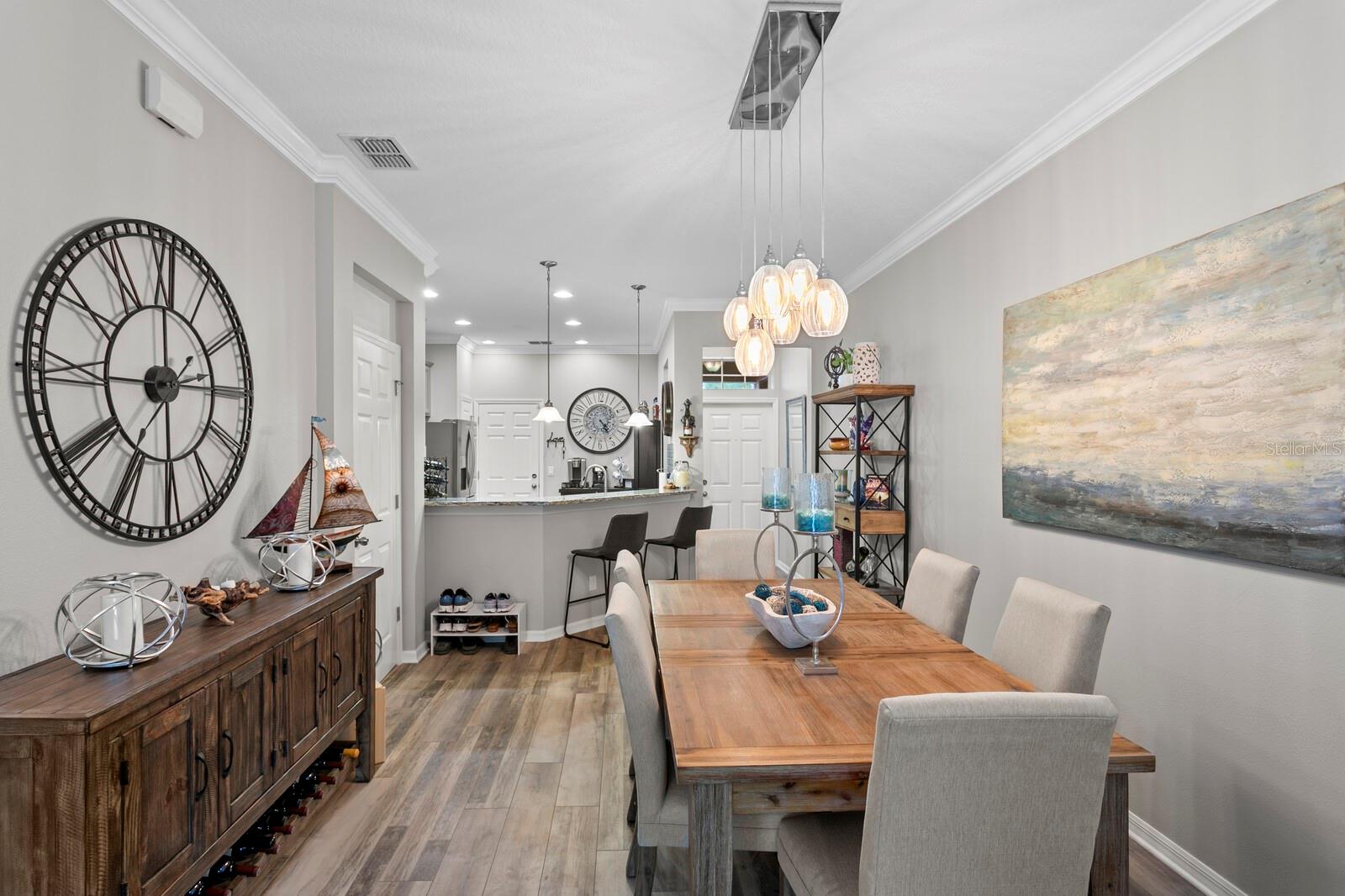 Listing photo id 6 for 12474 Streamdale Drive