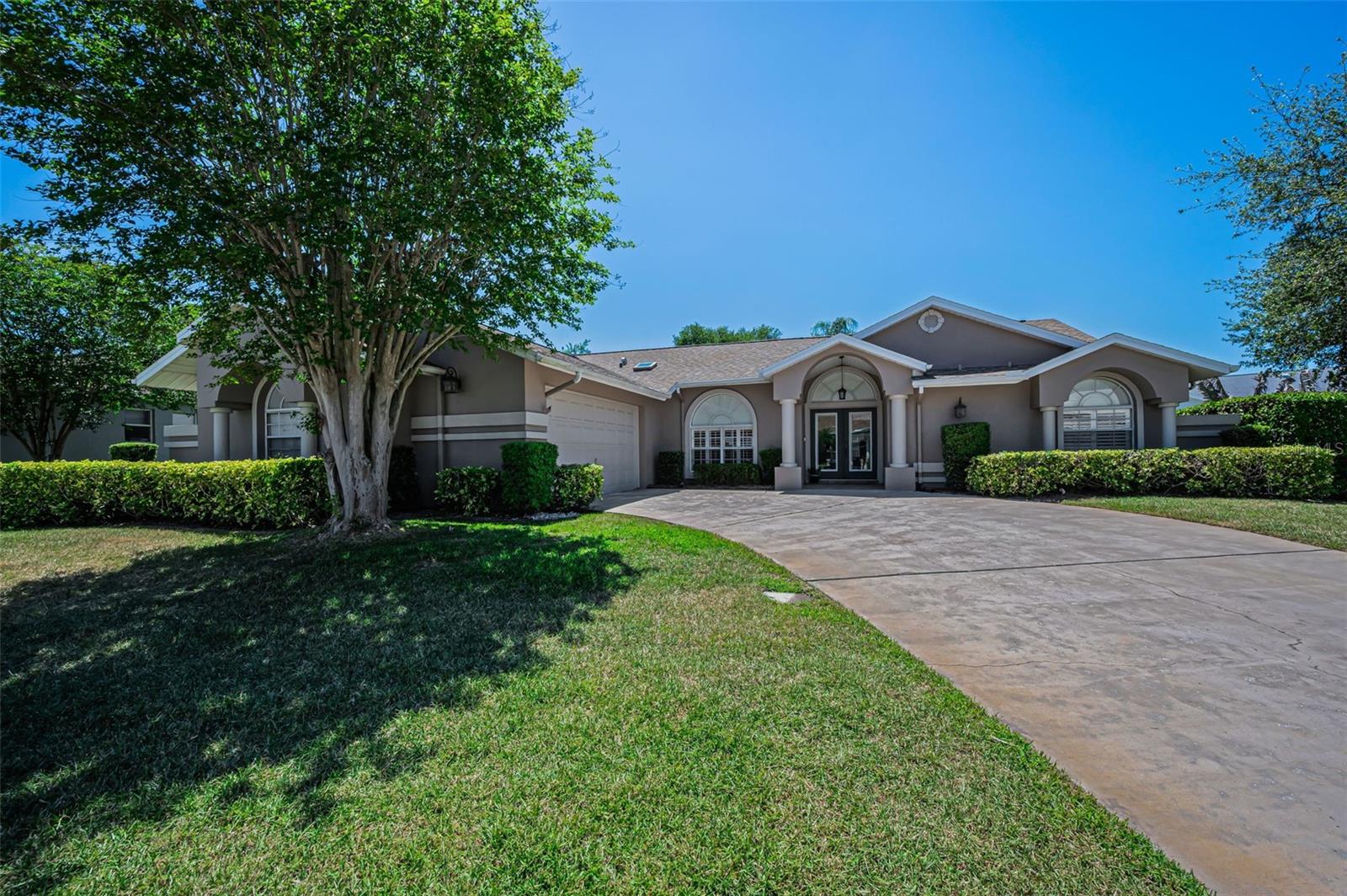 Image 15 of 94 For 2814 Jarvis Circle