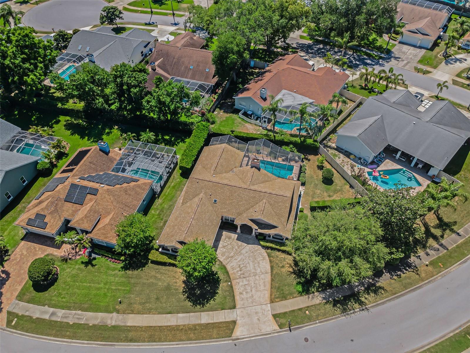 Image 19 of 94 For 2814 Jarvis Circle