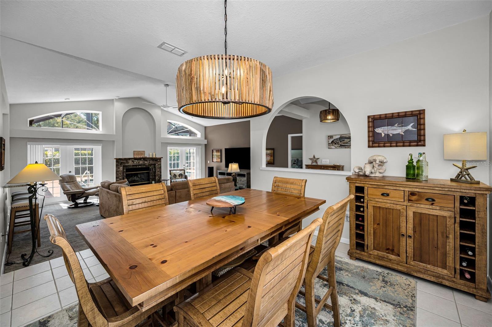 Image 29 of 94 For 2814 Jarvis Circle