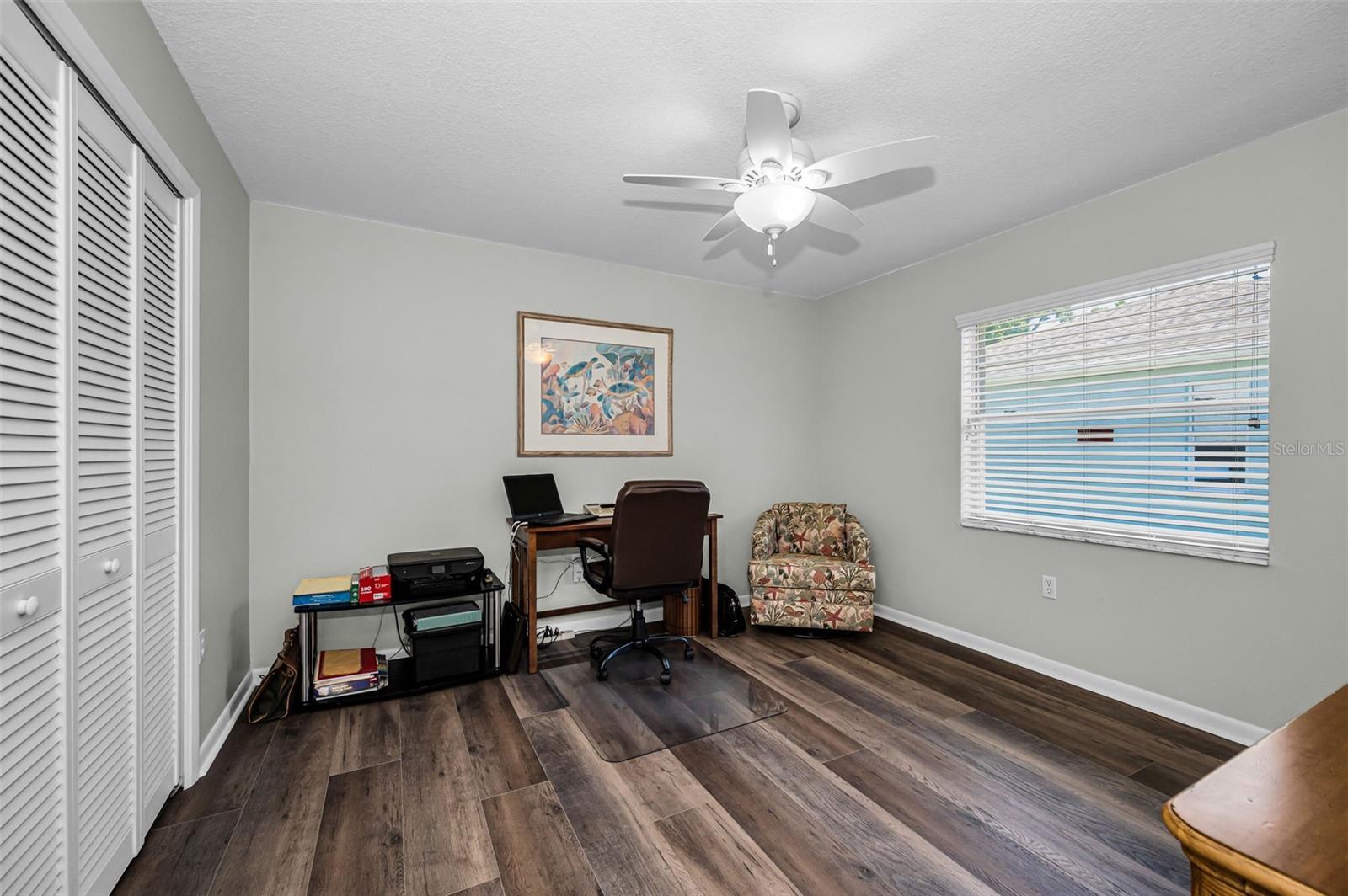 Image 47 of 94 For 2814 Jarvis Circle