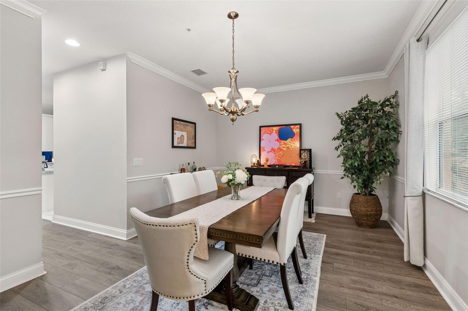 Image 17 of 52 For 6814 Faul Street