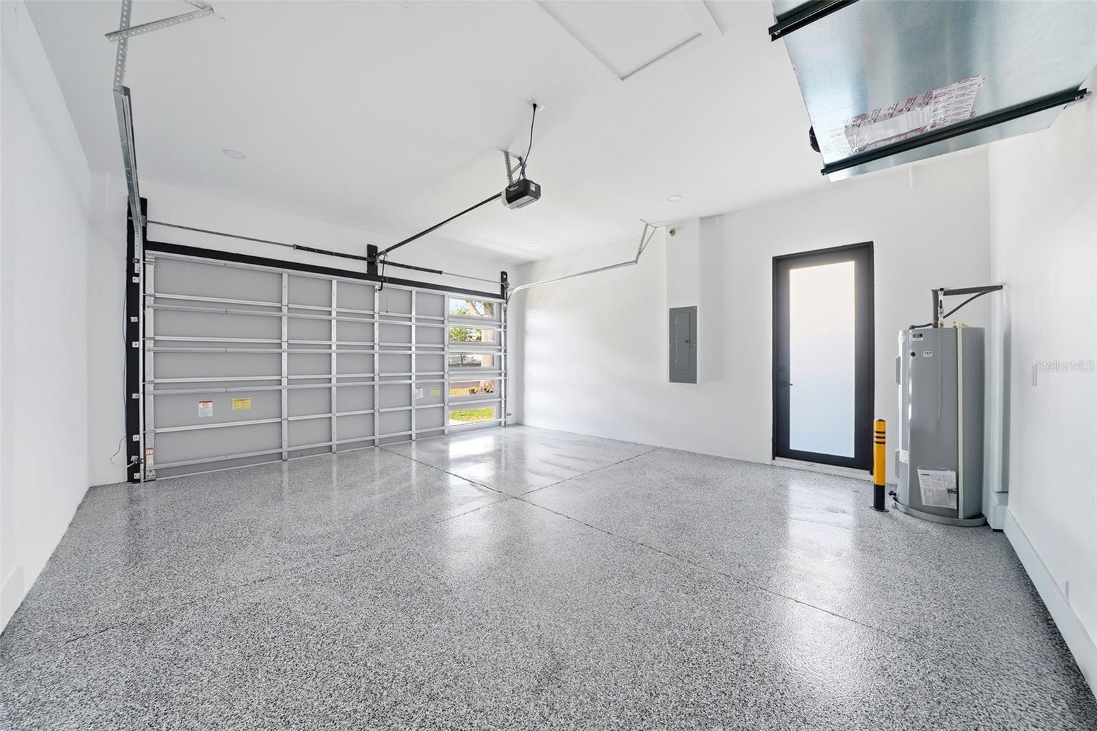 Image 42 of 54 For 3325 55 Avenue N