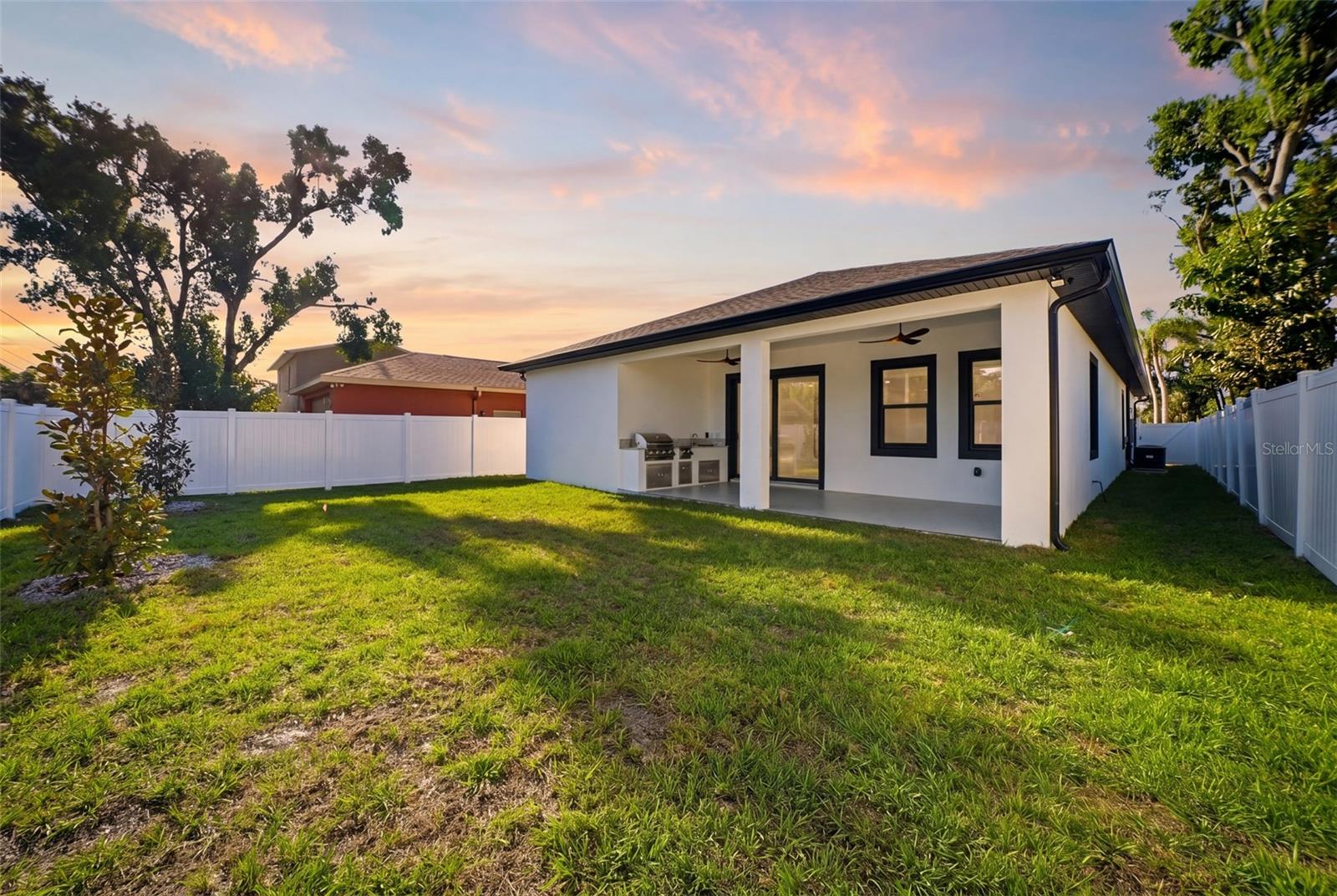 Image 54 of 54 For 3325 55 Avenue N