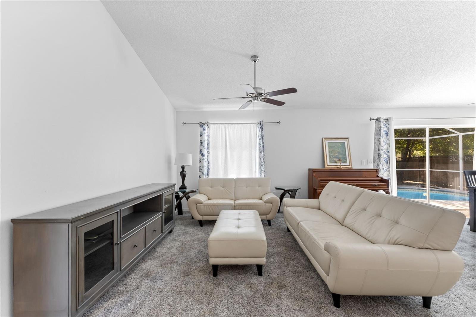 Image 17 of 38 For 1546 Emblidge Court