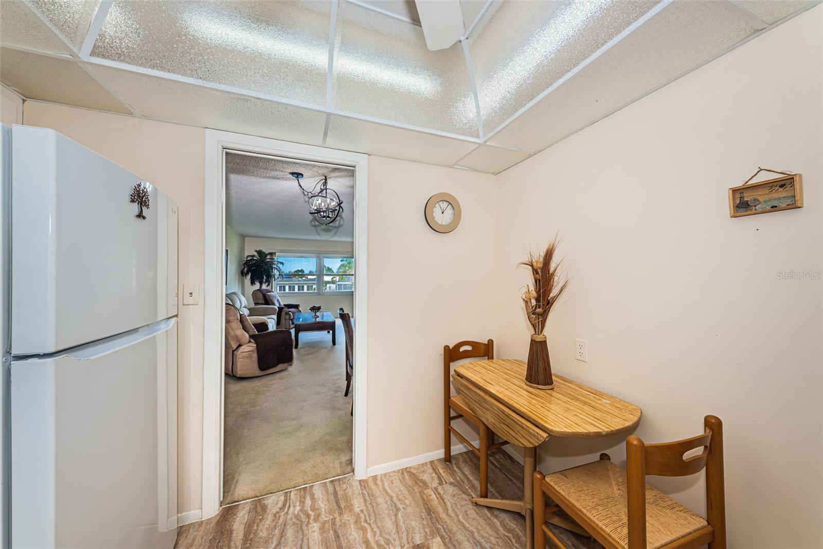 Image 10 of 62 For 4725 Cove Circle 210