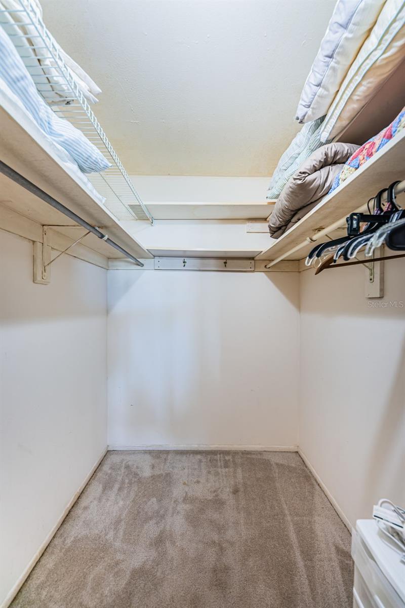 Image 35 of 62 For 4725 Cove Circle 210