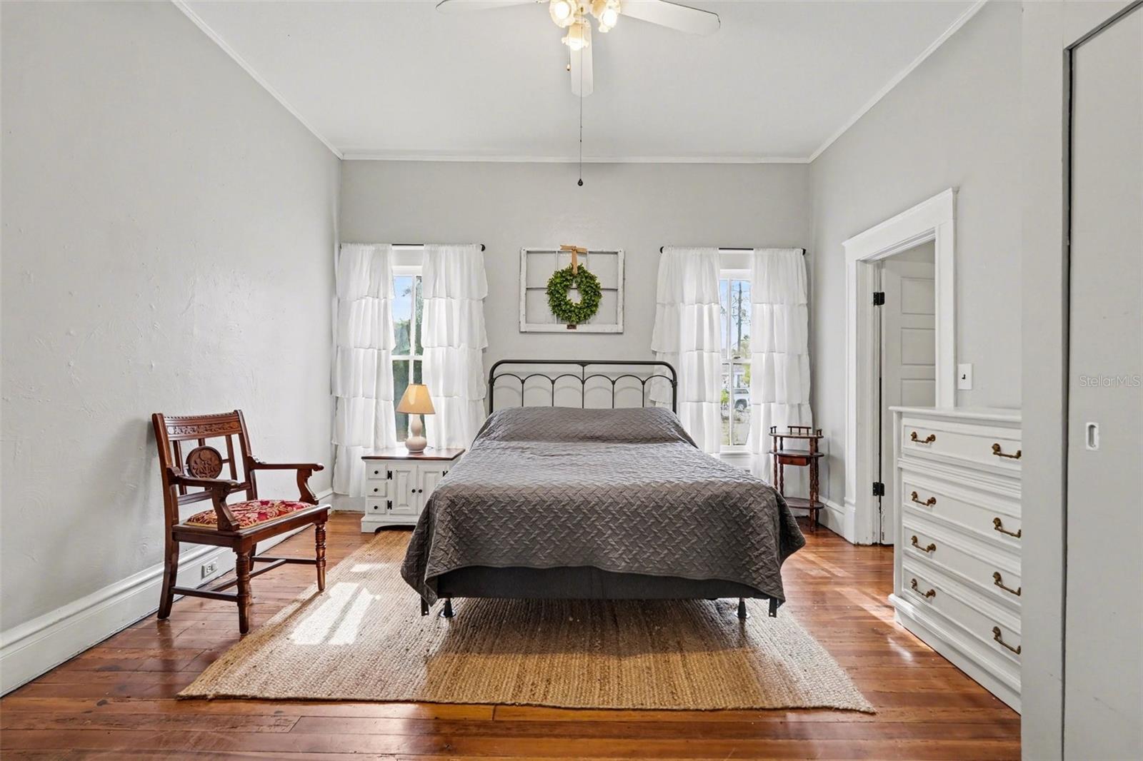 Image 10 of 22 For 1201 Reynolds Street