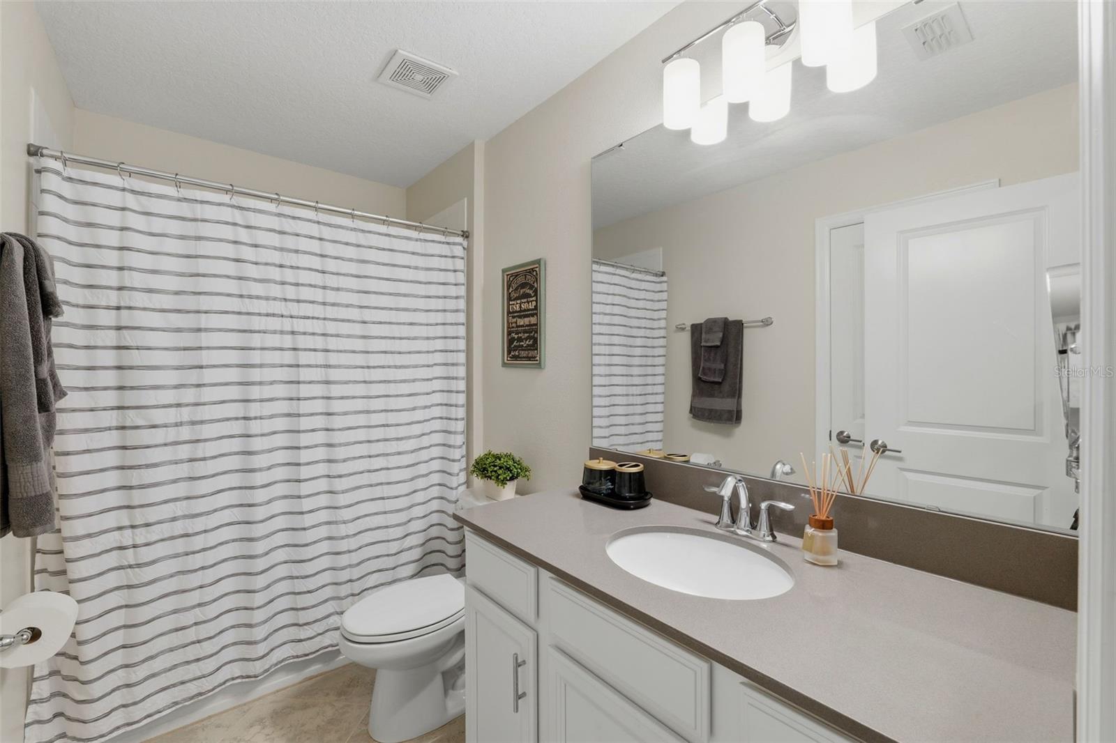 Image 41 of 60 For 1099 Trappers Trail Loop