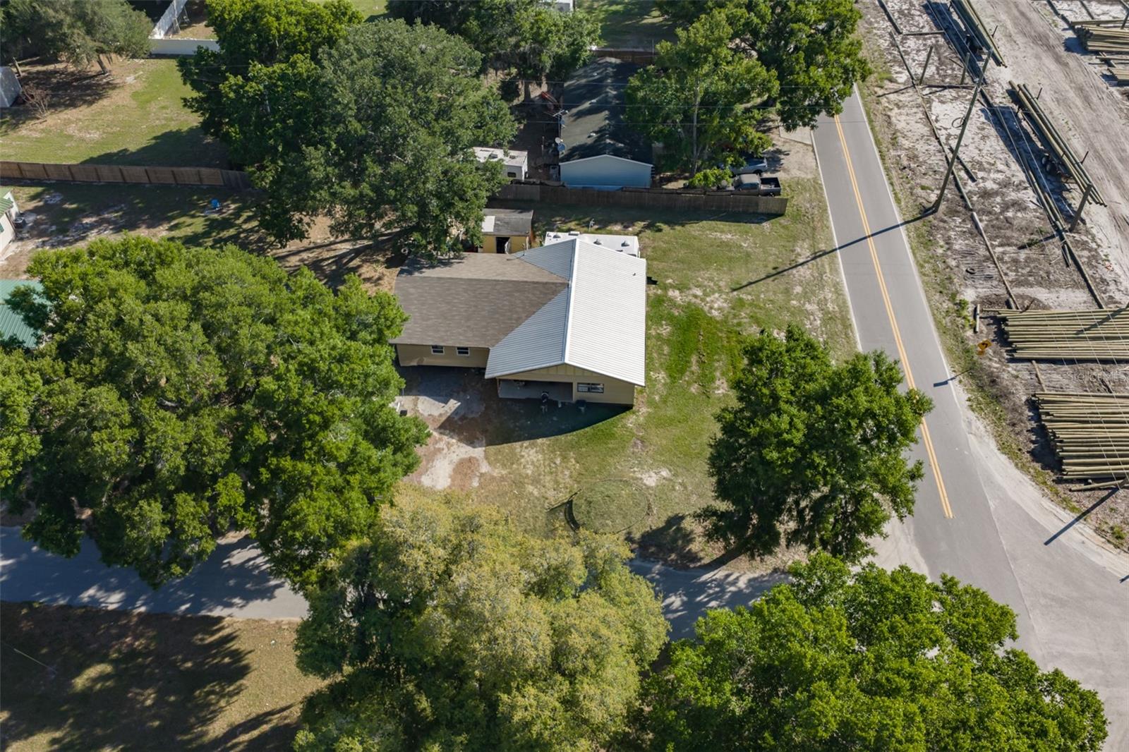 Image 34 of 39 For 741 Morrel Avenue