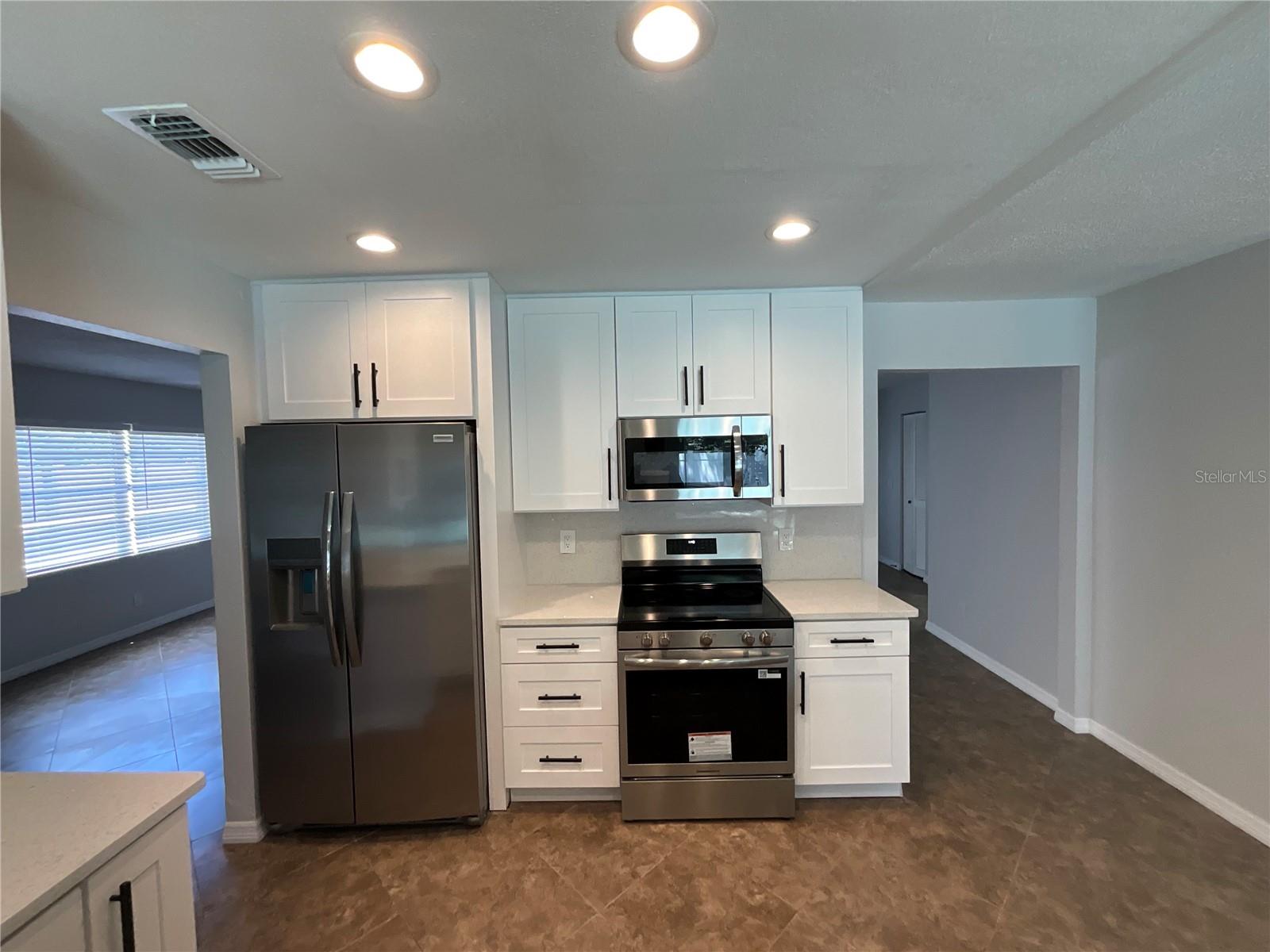 Image 8 of 33 For 15604 Timberline Drive